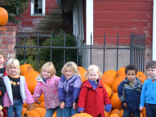 07_sophieinline Sophie in Fall of 2005 with her preschool going to the pumpkin patch. I took the day off of work to go with her. She's so small.